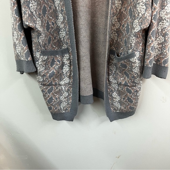 By Anthropologie Serpentine Gray Duster Sweater - Picture 5 of 14